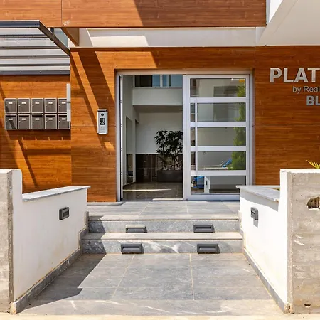 Yamas Urban Living Platinum 77 Penthouse Limassol