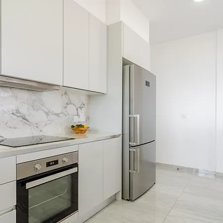 Διαμέρισμα Yamas Urban Living Stayone *