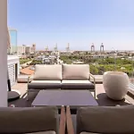 Yamas Urban Living Platinum 77 Penthouse 公寓 *