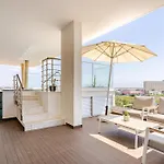 Yamas Urban Living Stayone Suites *