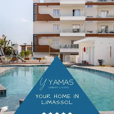 Yamas Urban Living Zakaki Pool Penthouses & דירה