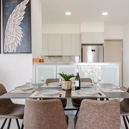 Yamas Urban Living Zakaki Pool Penthouses & 아파트 *