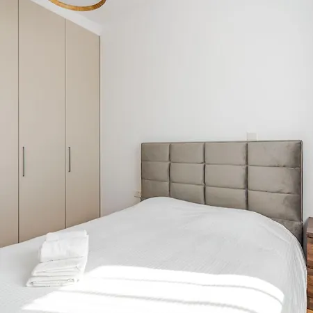 아파트 Yamas Urban Living Zakaki Pool Penthouses & *