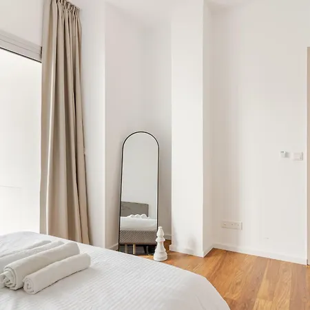 公寓 Yamas Urban Living Platinum 77 Penthouse 利马索尔