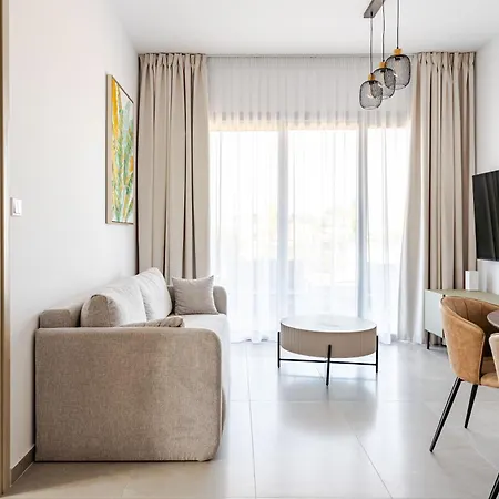 Yamas Urban Living Zakaki Pool Penthouses & * 레메소스