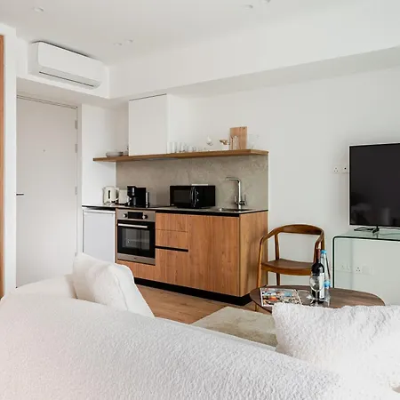 Yamas Urban Living Stayone Aparthotel