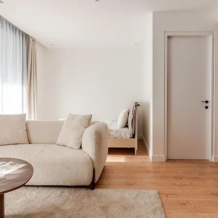 Aparthotel Yamas Urban Living Stayone Limassol