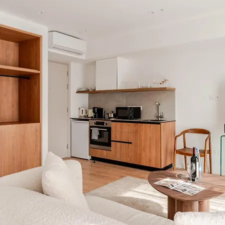 Aparthotel Yamas Urban Living Stayone 3*