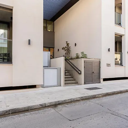 Yamas Urban Living Stayone