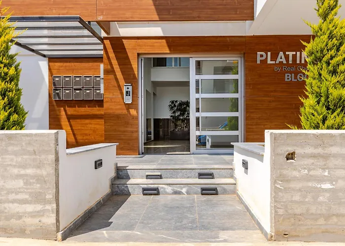 Yamas Urban Living Platinum 77 Penthouse Limassol