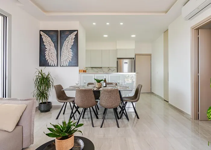 Yamas Urban Living Platinum 77 Penthouse Limassol