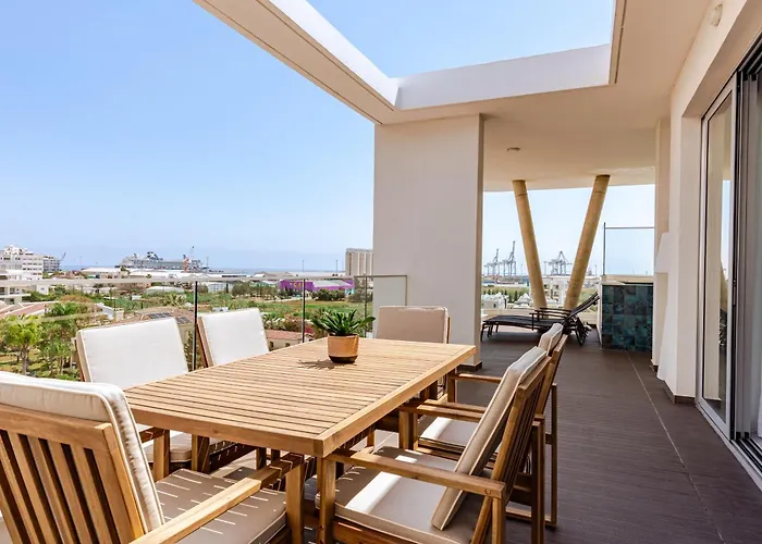 Appartement Yamas Urban Living Platinum 77 Penthouse