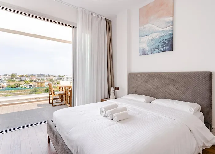 Yamas Urban Living Platinum 77 Penthouse Apartamento Limassol
